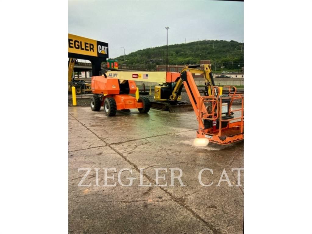 JLG 660SJ Съчленени стрелови подемници