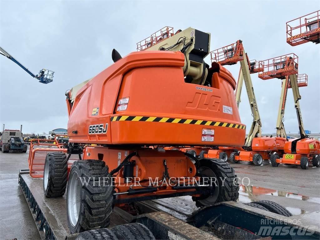 JLG 660SJ SP Съчленени стрелови подемници