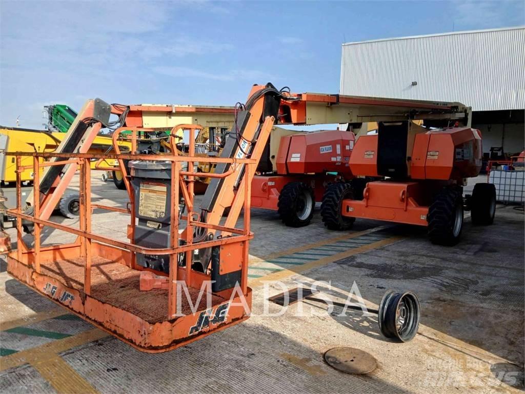 JLG 800 AJ Съчленени стрелови подемници