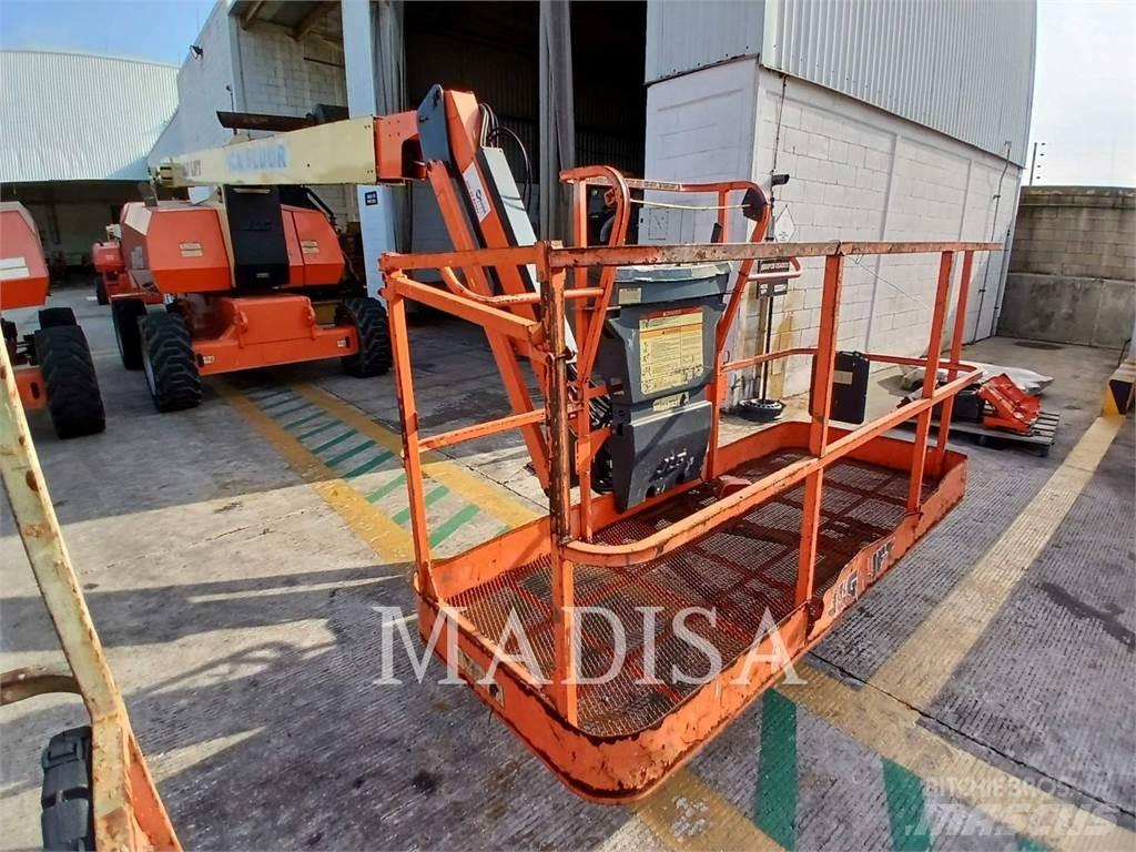 JLG 800 AJ Съчленени стрелови подемници
