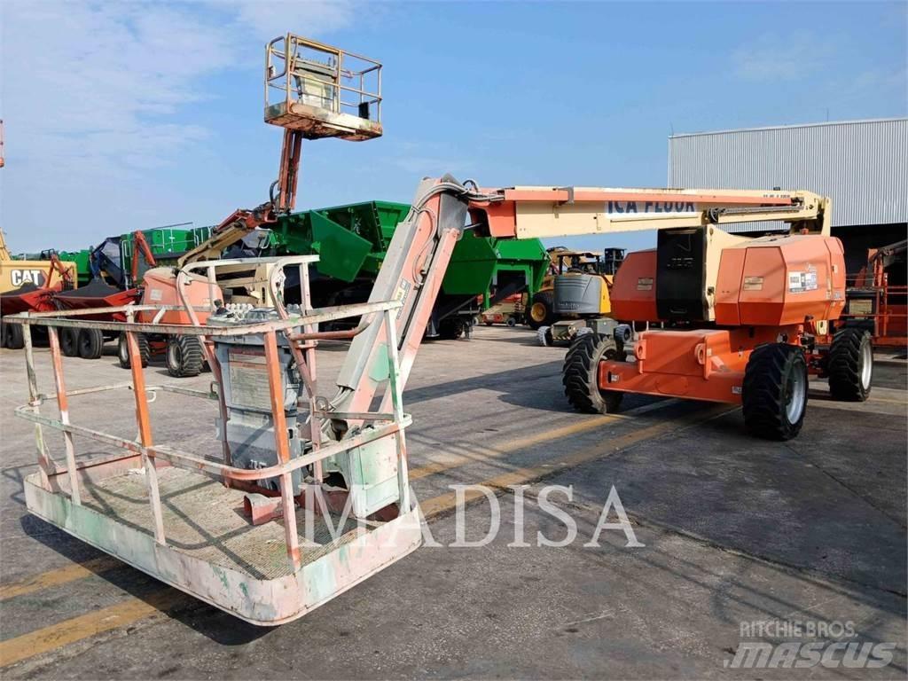JLG 800 AJ Съчленени стрелови подемници