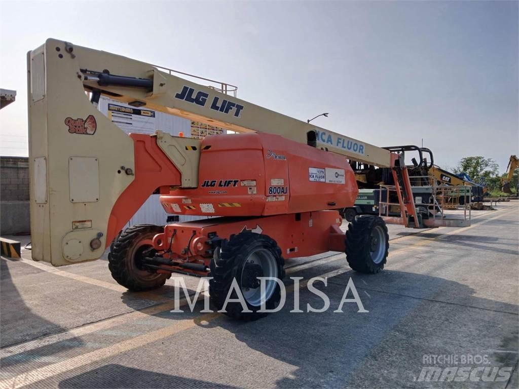 JLG 800 AJ Съчленени стрелови подемници