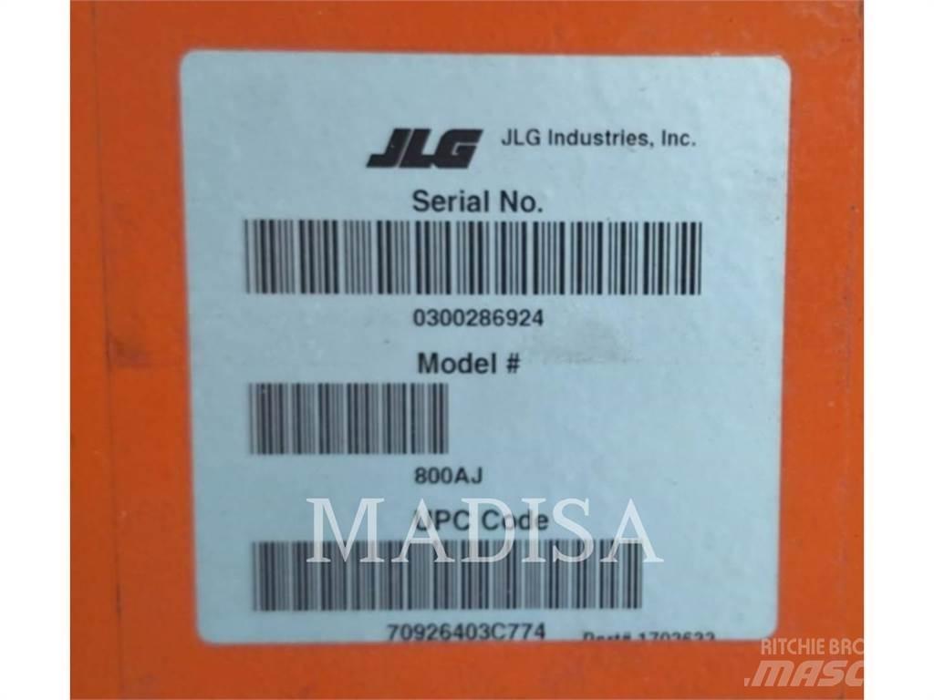 JLG 800 AJ Съчленени стрелови подемници