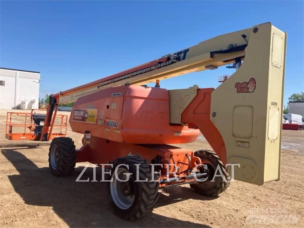 JLG 800AJ Съчленени стрелови подемници