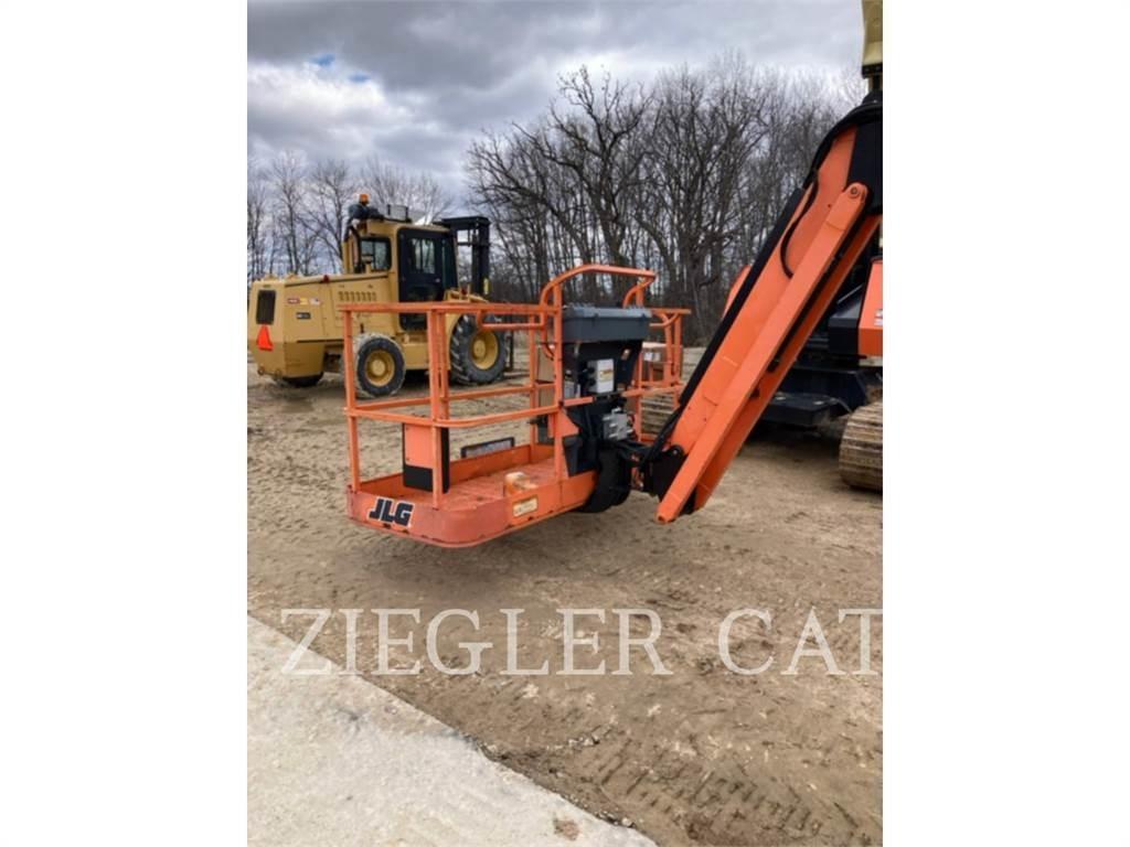 JLG 800AJ Съчленени стрелови подемници