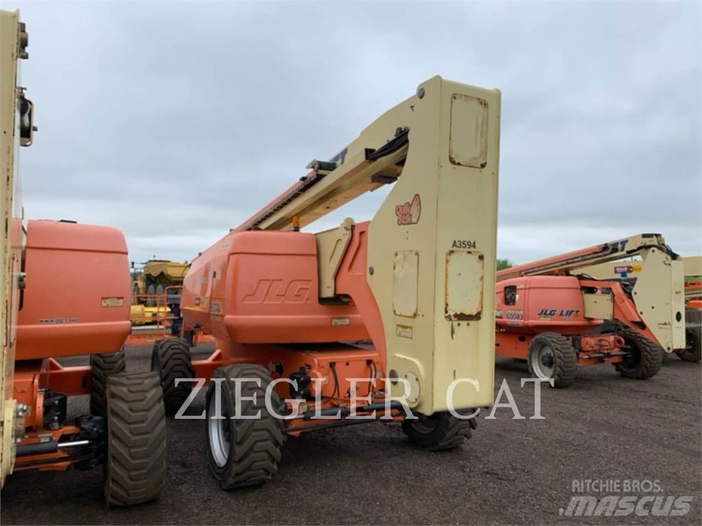 JLG 800AJ Съчленени стрелови подемници