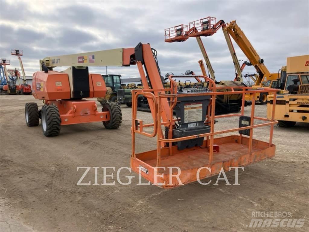 JLG 800AJ Съчленени стрелови подемници