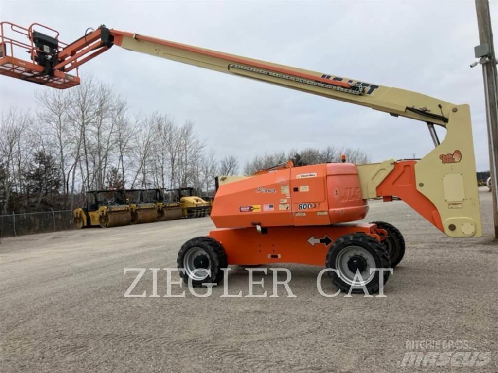 JLG 800AJ Съчленени стрелови подемници