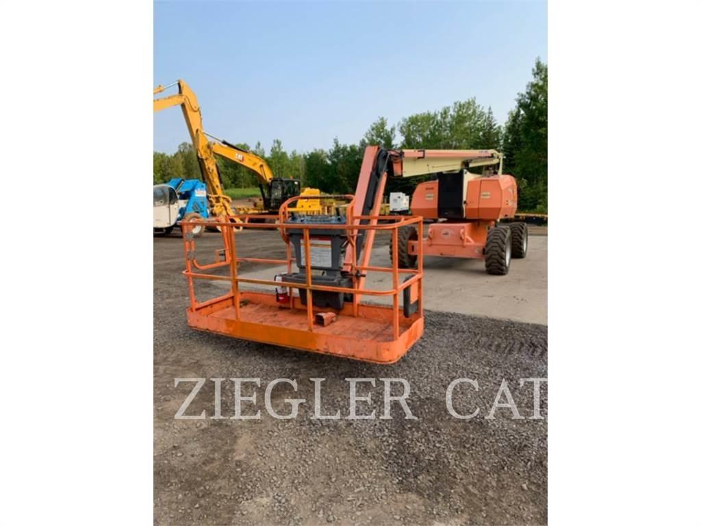 JLG 800AJ Съчленени стрелови подемници