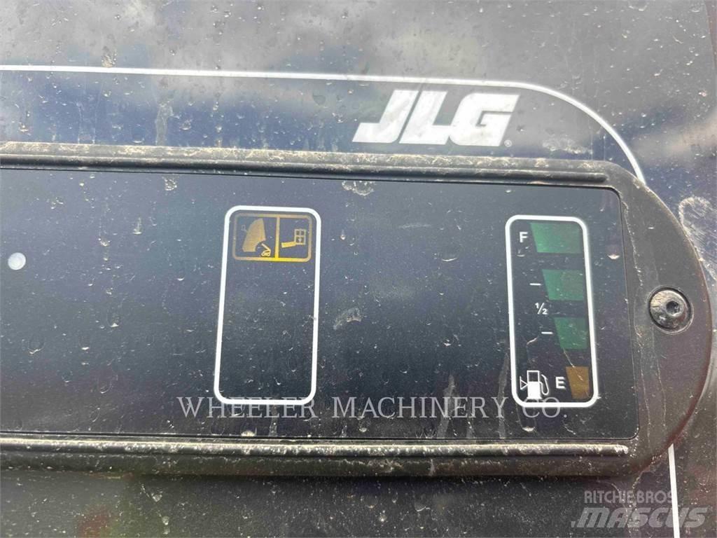 JLG 860SJ Съчленени стрелови подемници