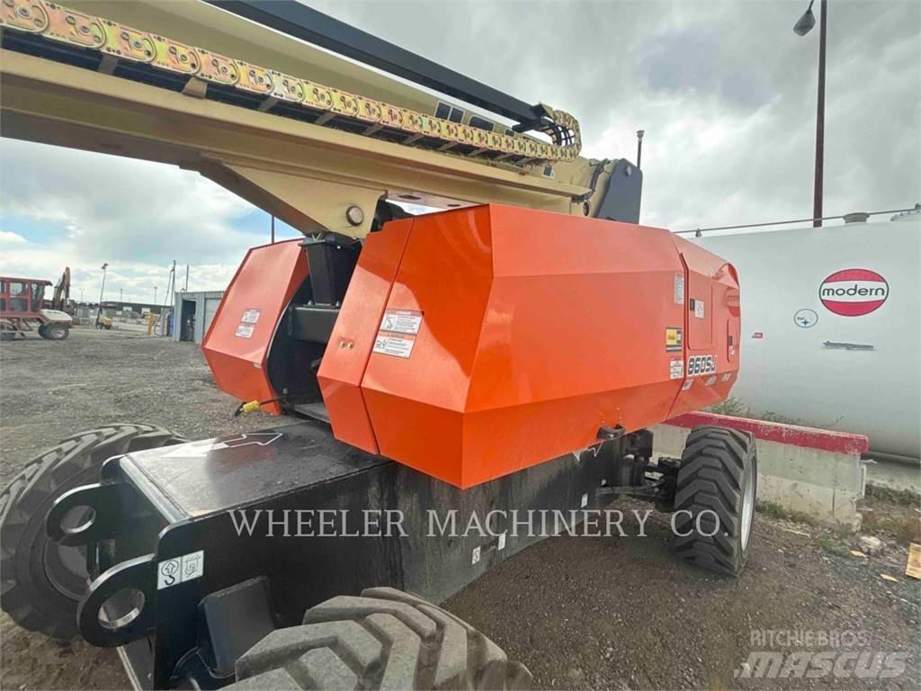 JLG 860SJ Съчленени стрелови подемници