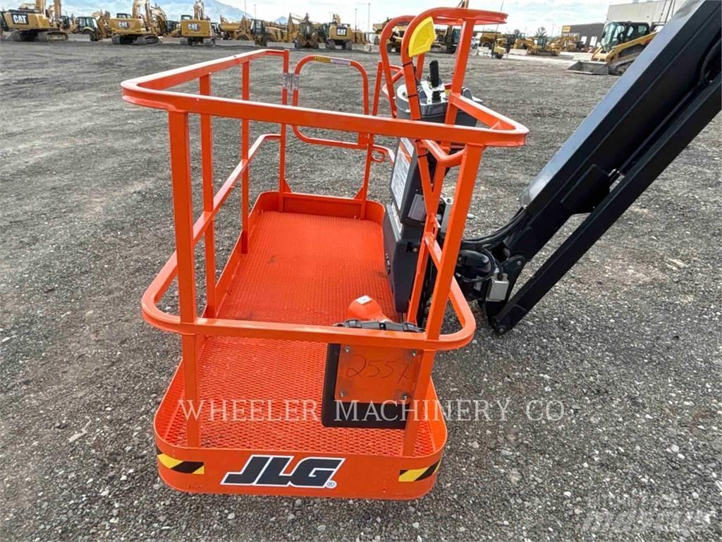 JLG 860SJ Съчленени стрелови подемници