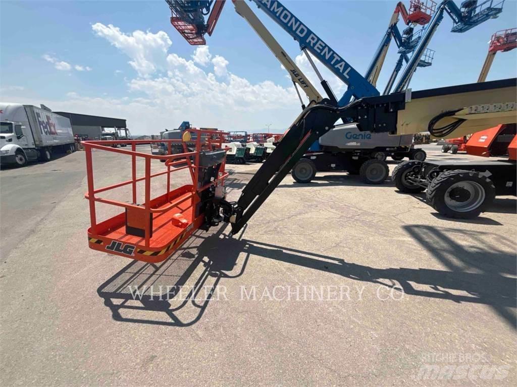 JLG 860SJ Съчленени стрелови подемници