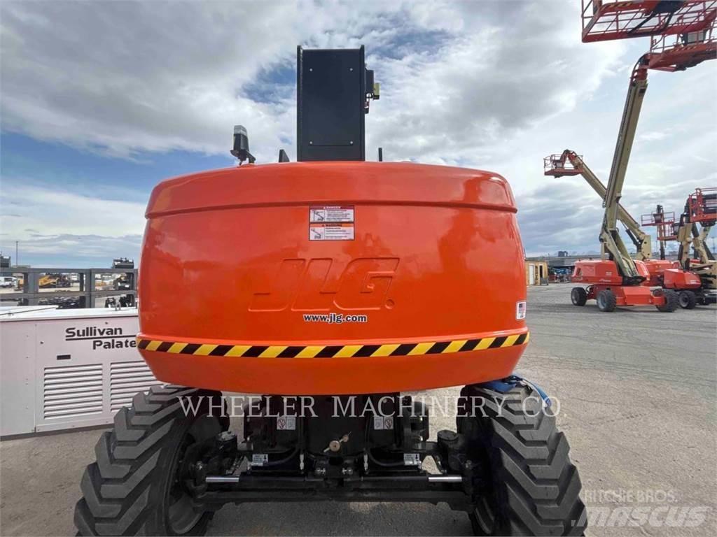 JLG 860SJ Съчленени стрелови подемници