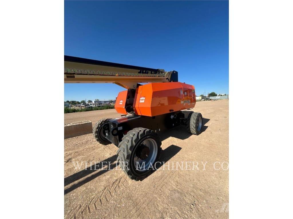 JLG 860SJ Съчленени стрелови подемници