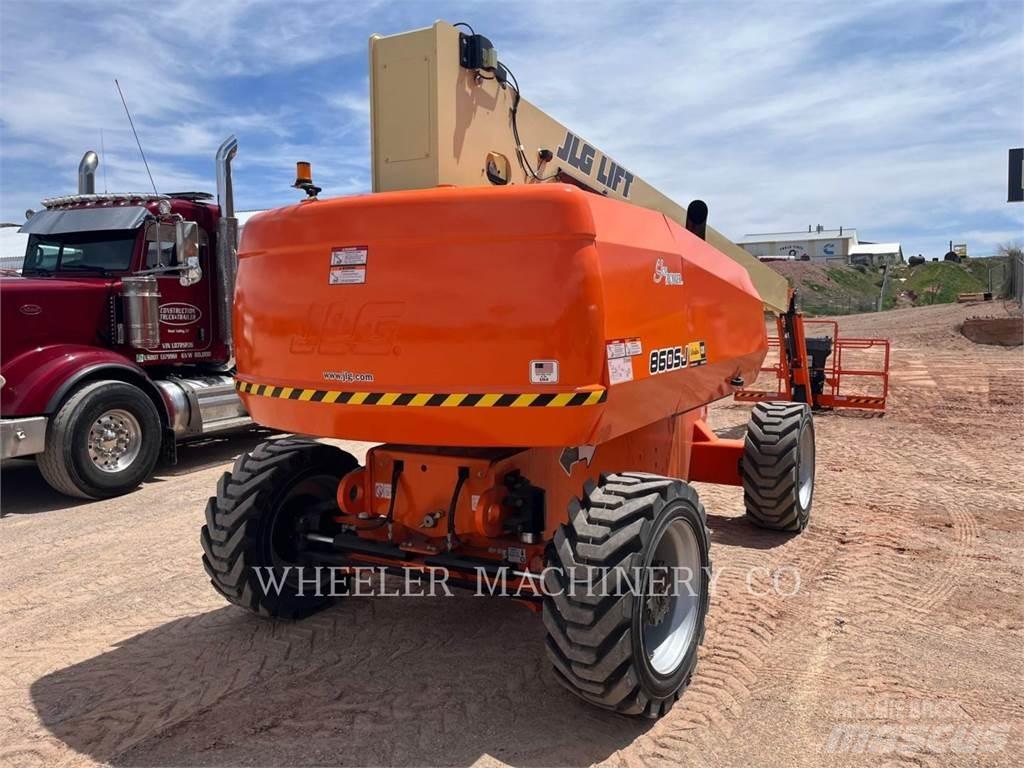 JLG 860SJ SP Съчленени стрелови подемници