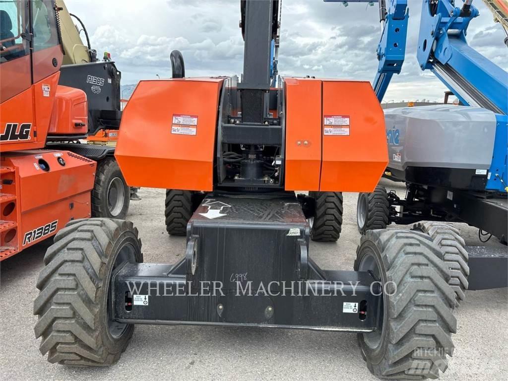 JLG 860SJ SP Съчленени стрелови подемници