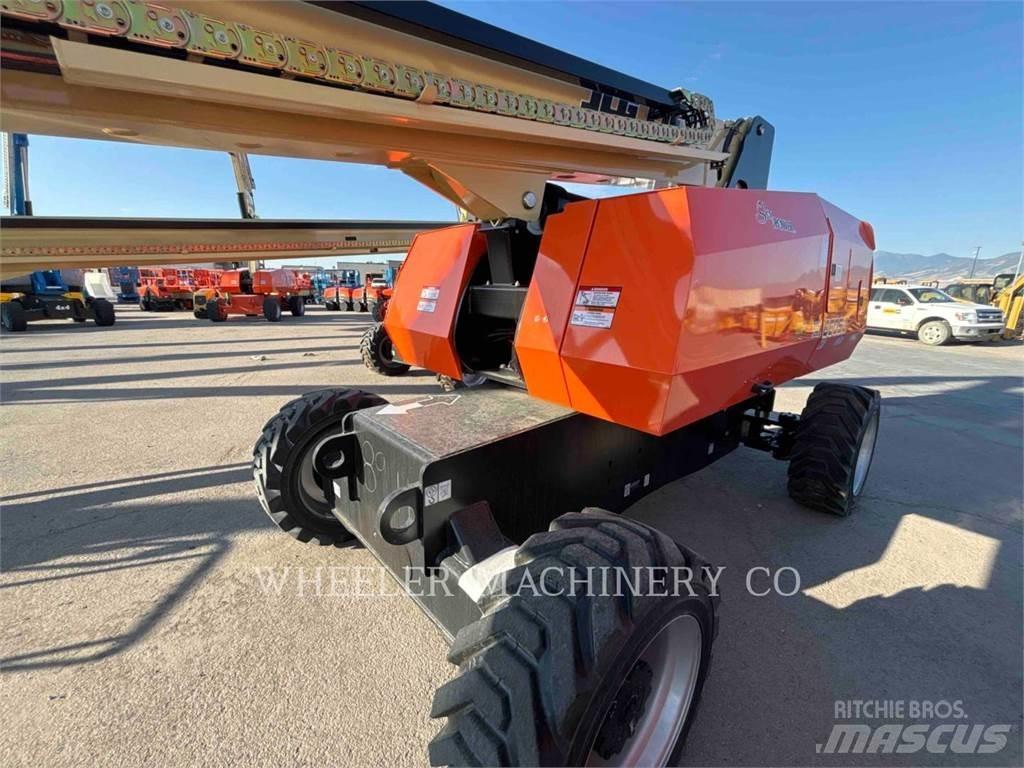 JLG 860SJ SP Съчленени стрелови подемници