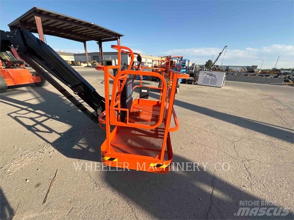 JLG 860SJ SP Съчленени стрелови подемници