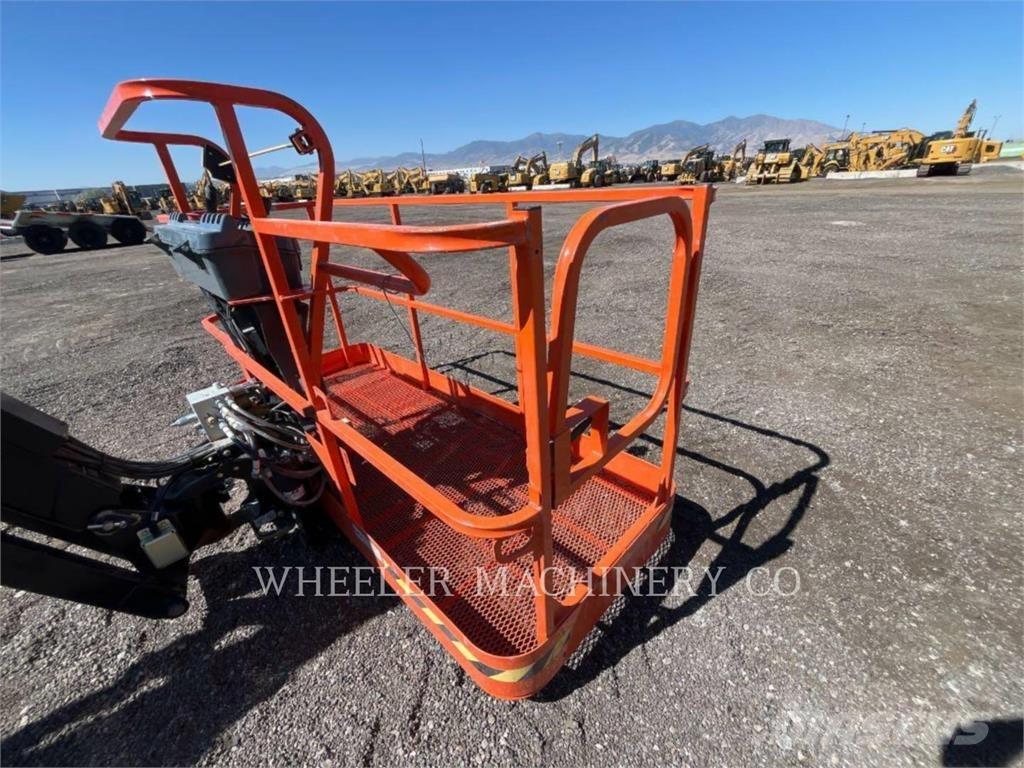 JLG 860SJ SP Съчленени стрелови подемници