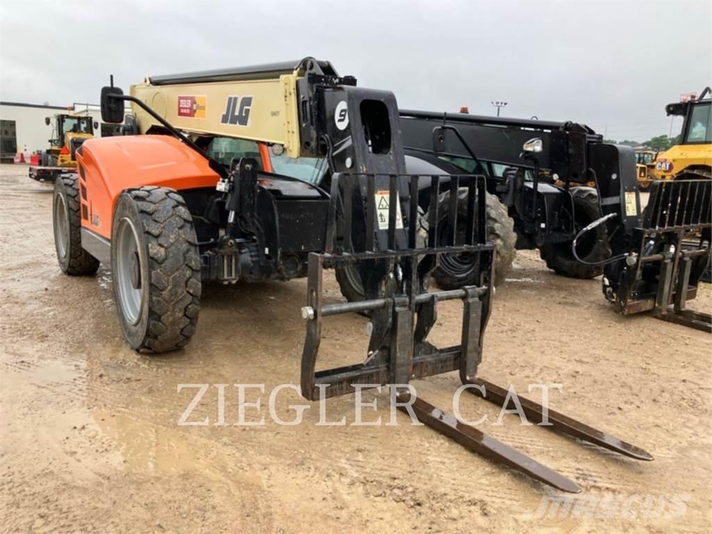 JLG 943 Телескопични товарачи