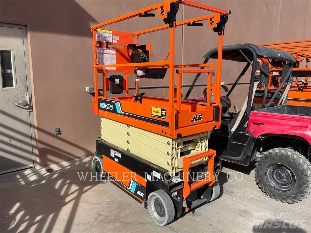 JLG AE1932 Ножични работни платформи