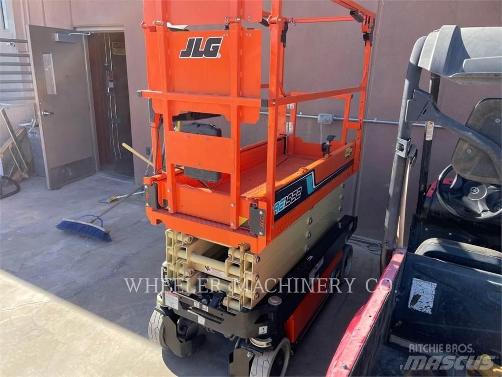 JLG AE1932 Ножични работни платформи