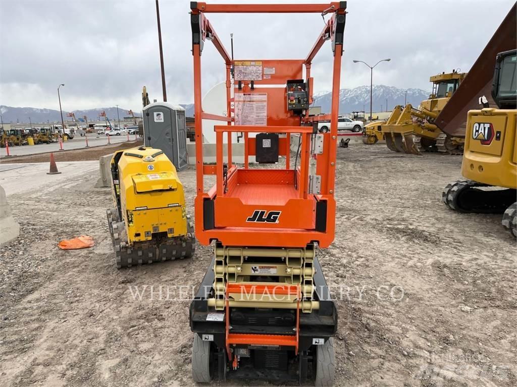 JLG AE1932 Ножични работни платформи