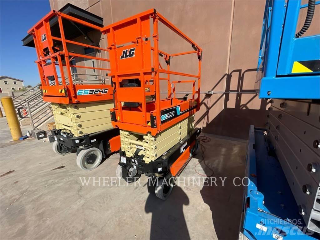 JLG AE1932 Ножични работни платформи