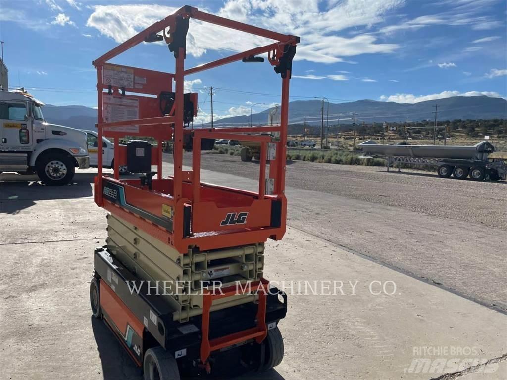 JLG AE1932 Ножични работни платформи