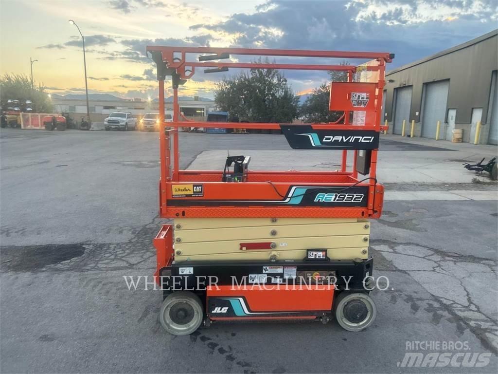 JLG AE1932 Ножични работни платформи