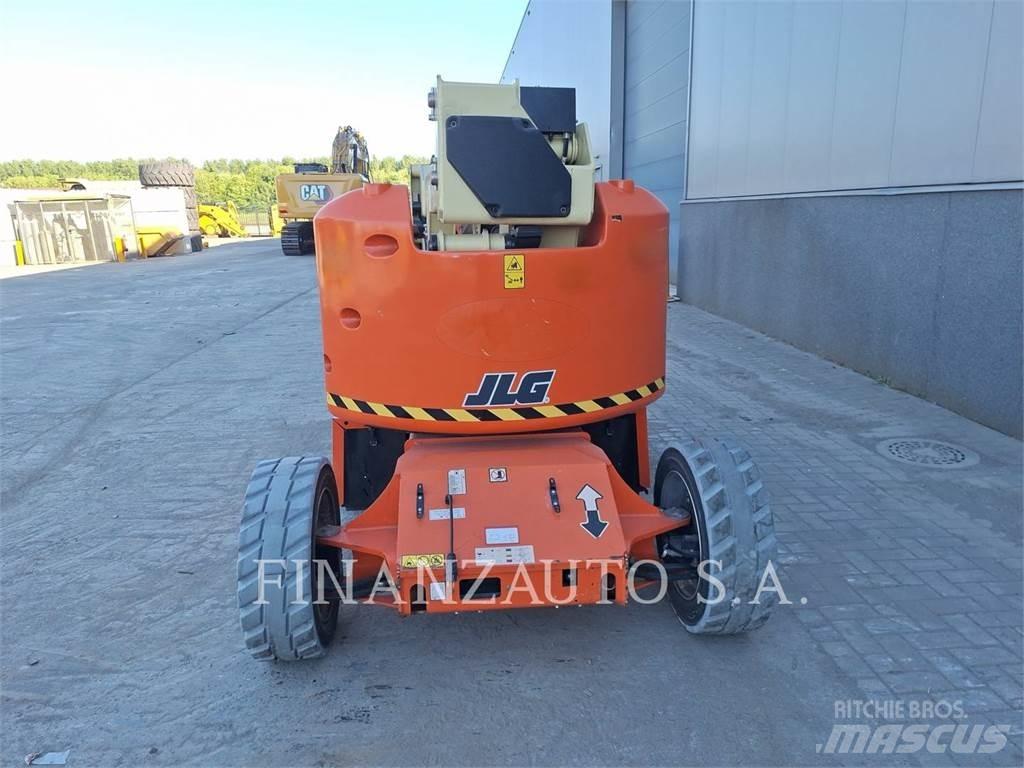 JLG BLANCO Телескопични товарачи