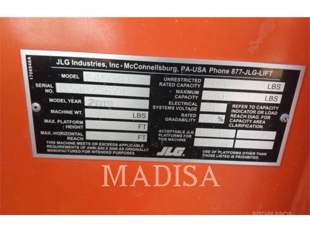 JLG E450AJ Съчленени стрелови подемници