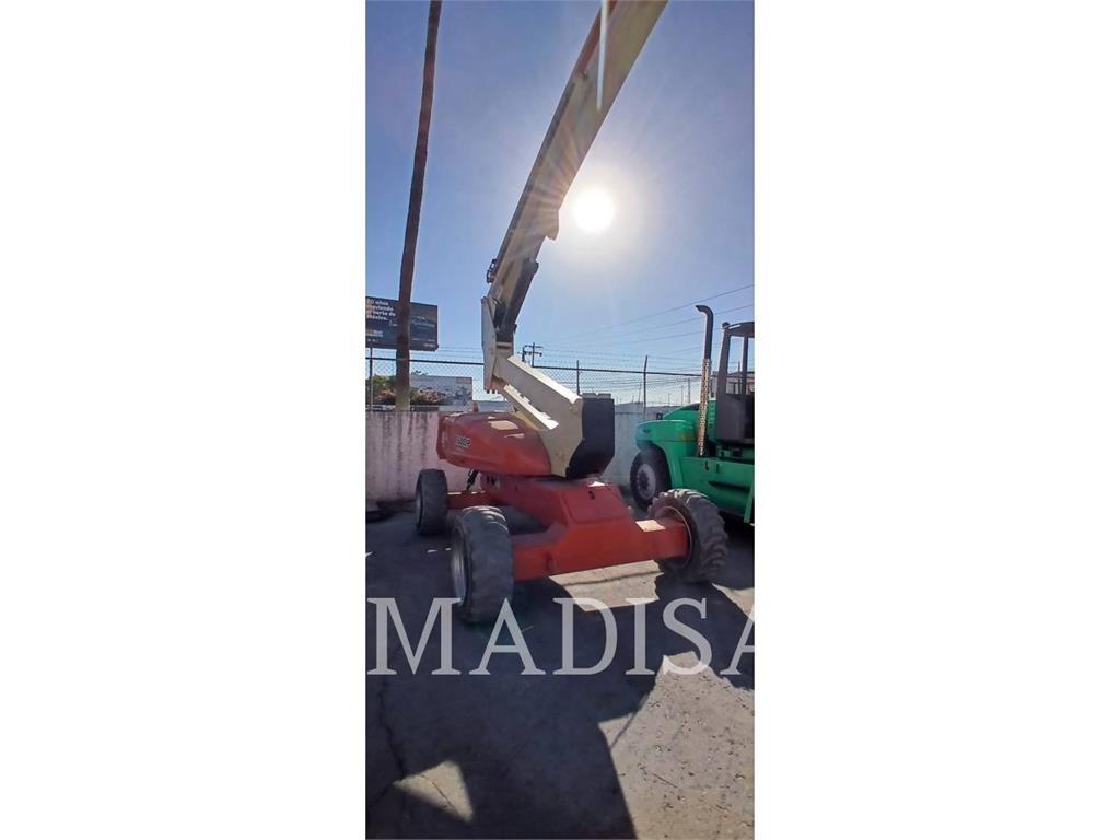 JLG E600JP Други вишки и платформи