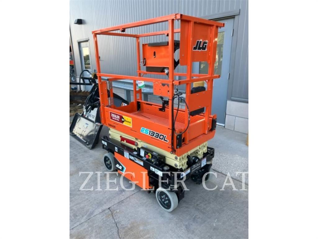 JLG ES1330L Ножични работни платформи