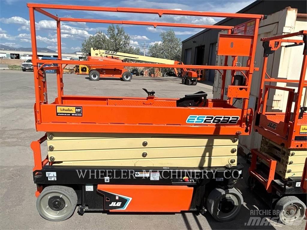 JLG ES2632 Ножични работни платформи
