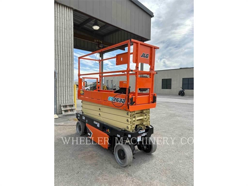JLG ES2632 Ножични работни платформи