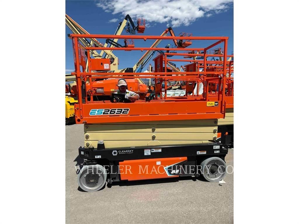 JLG ES2632 Ножични работни платформи