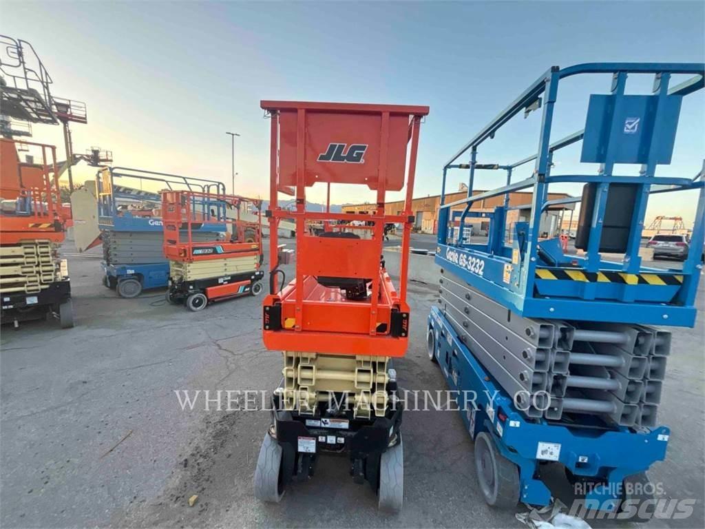 JLG ES2632 Ножични работни платформи