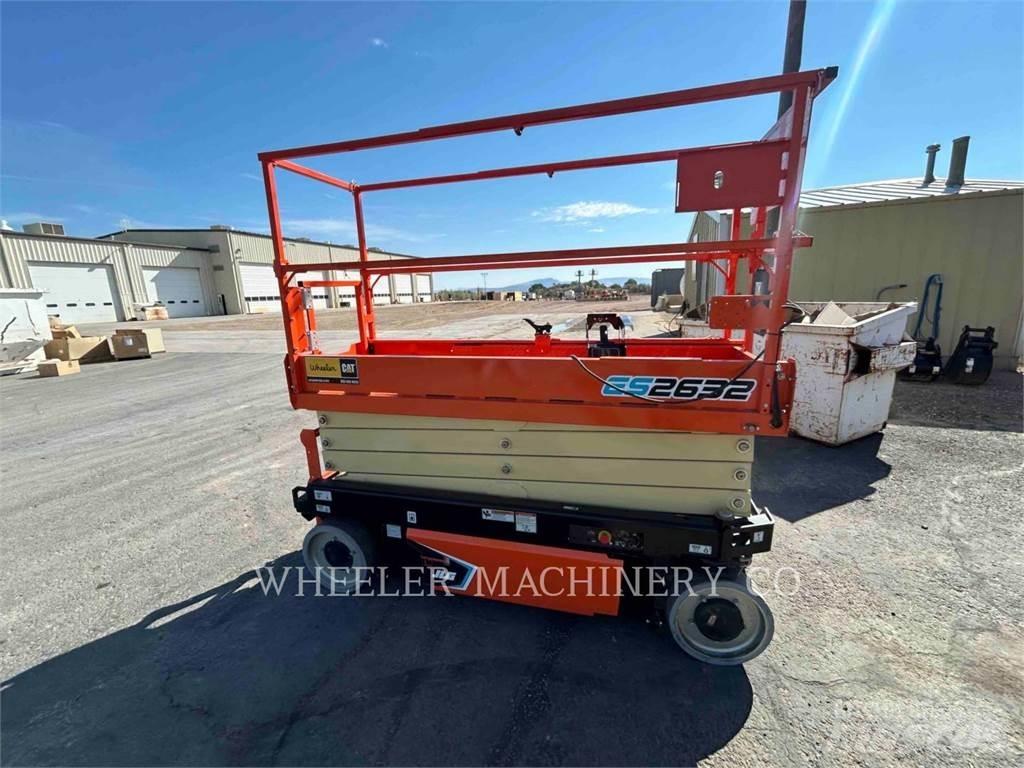 JLG ES2632 Ножични работни платформи