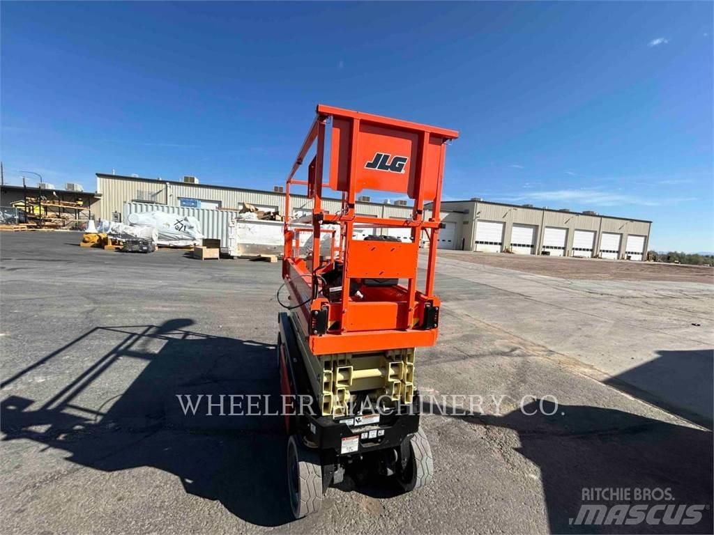 JLG ES2632 Ножични работни платформи