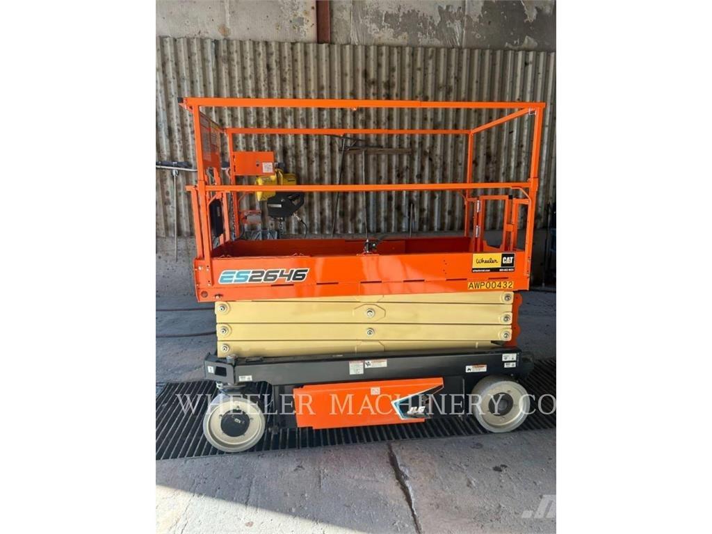 JLG ES2646 Ножични работни платформи