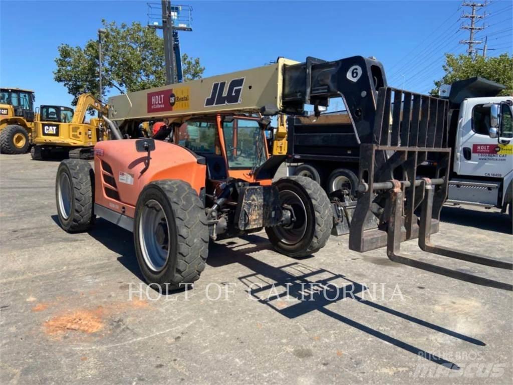 JLG G6-42A Телескопични товарачи