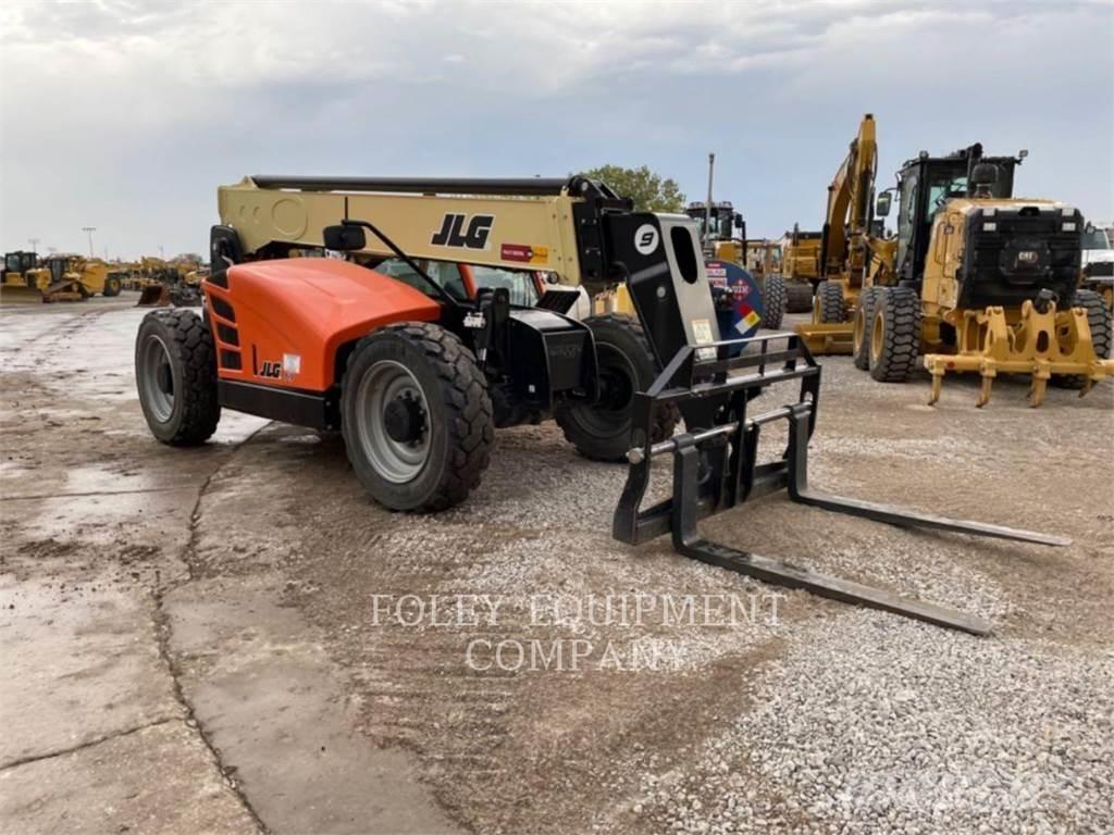 JLG G9-43AC Телескопични товарачи