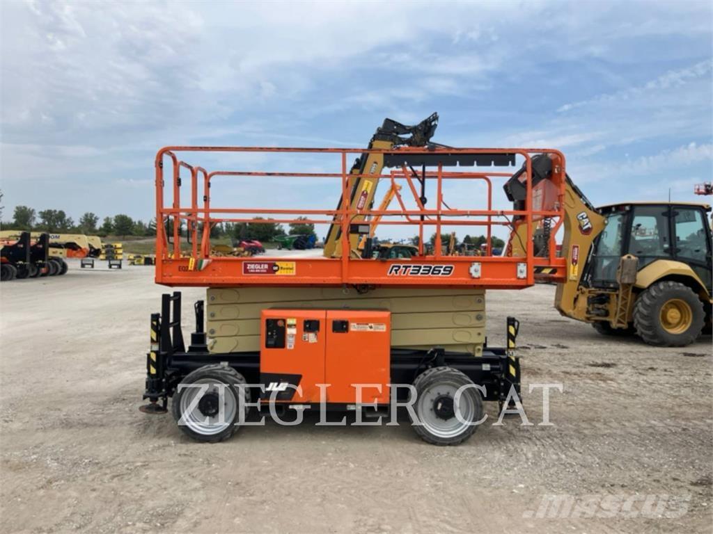 JLG RT3369 Ножични работни платформи