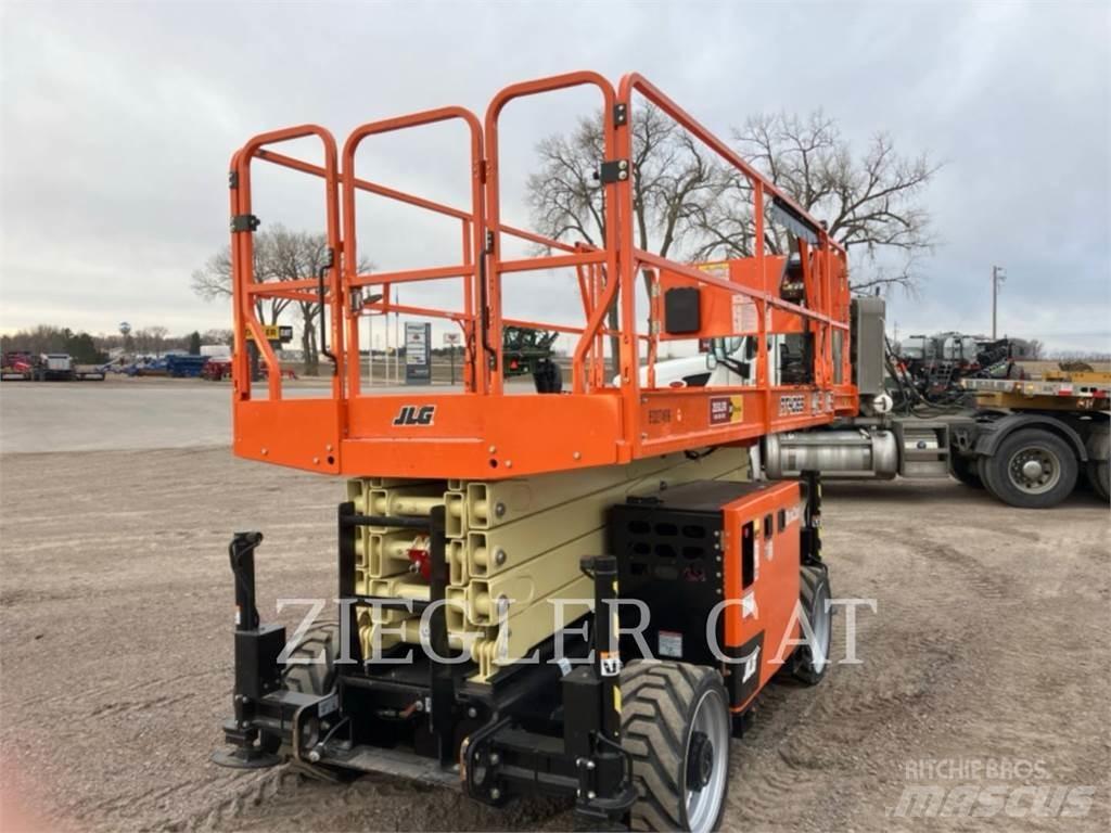 JLG RT4069 Ножични работни платформи