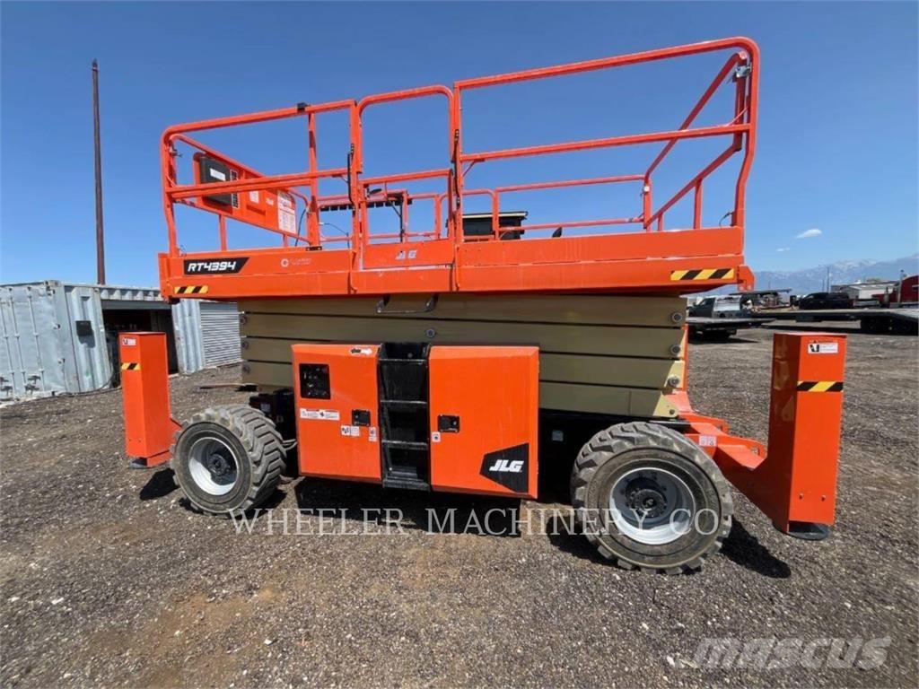 JLG RT4394 Ножични работни платформи