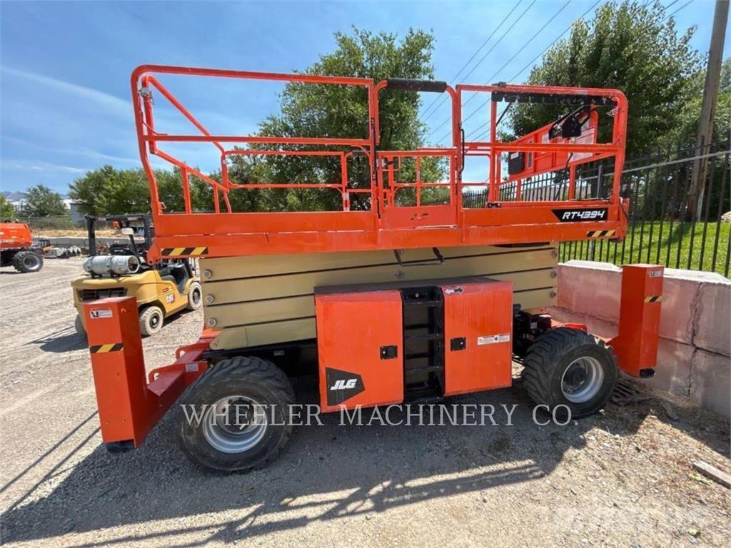 JLG RT4394 Ножични работни платформи
