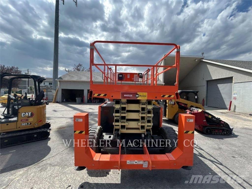 JLG RT4394 Ножични работни платформи