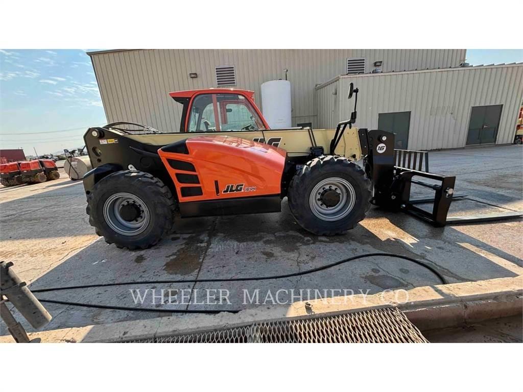 JLG TH1644 Телескопични товарачи